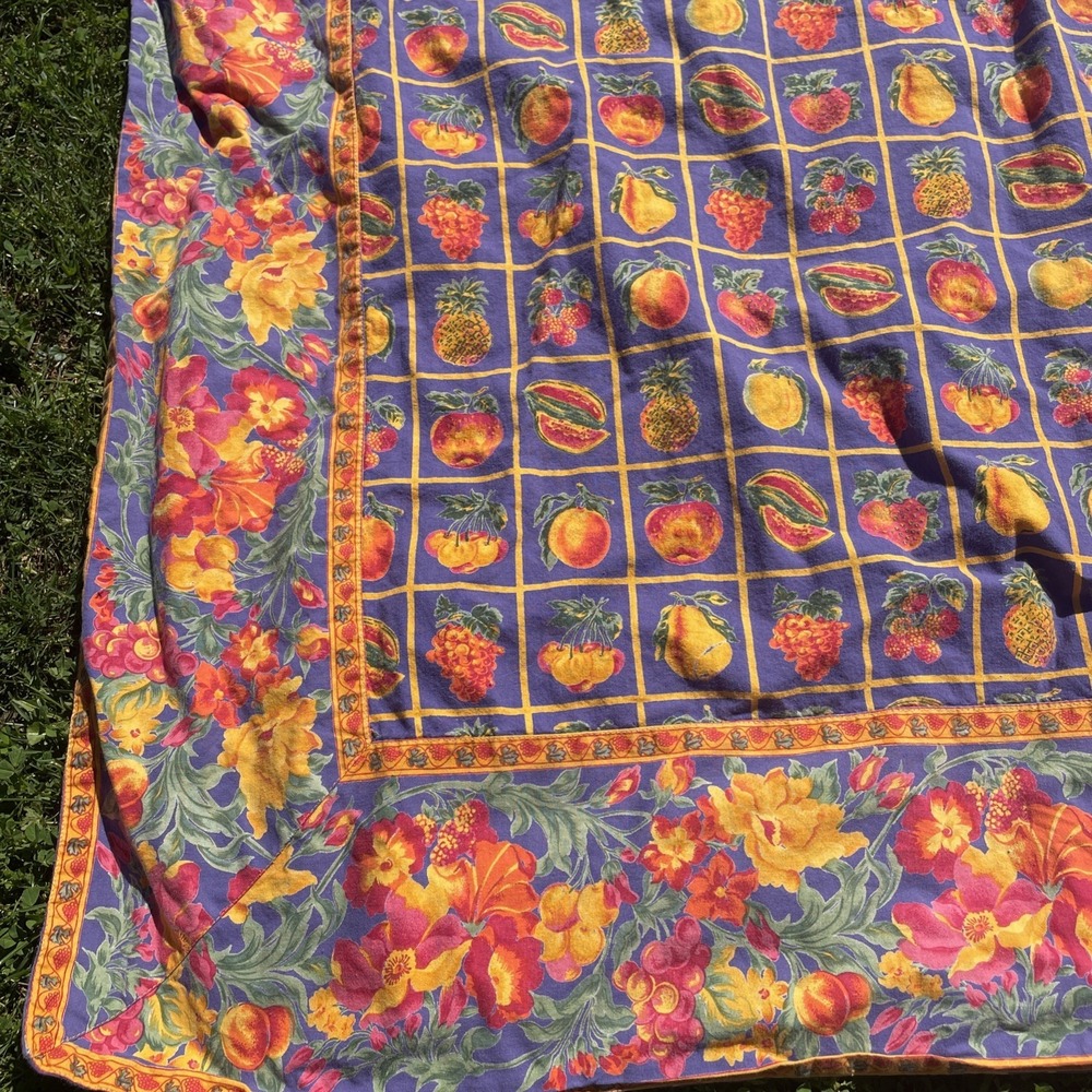 April‎ Cornell 100% Cotton Classic Purple Floral Fruits Tablecloth 50 X 64 INDIA